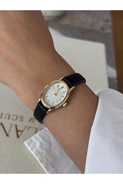 Twelve Women's Wristwatch with Leather Strap / Ellipse Series