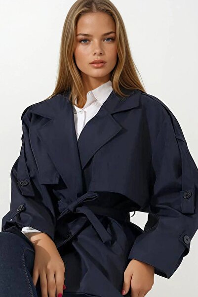 VAGGON Καμπαρντίνα με λεπτομέρεια ζώνης και δέσιμο με κορδόνια στον γιακά διπλό πέτο