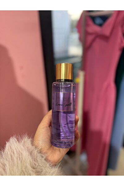 Bestway ve Diğeri Love Spell – 200 ml Vücut Spreyi | Meyveli & Çiçeksi Kalıcı Koku