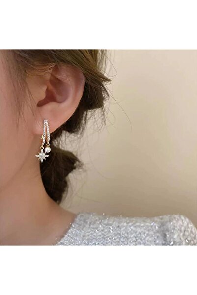 Pelin Aksesuar حلقة من حجر الزركون مزدوجة الصفوف مع نجمة متدلية في طرفها وحلق...