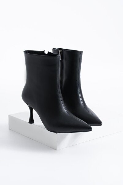 Moda Pie Canberte İnce Ökçeli Sivri Kadın Bot Siyah Cilt