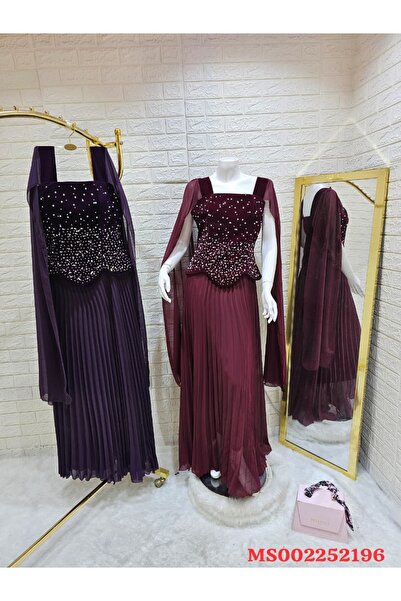 Without You Long evening dresses in velvet and satin, strapless, with a large...
