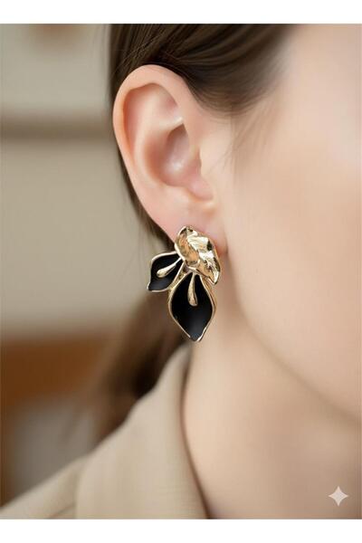 Pelin Aksesuar Siyah Mat Mineli Yaprak Küpe