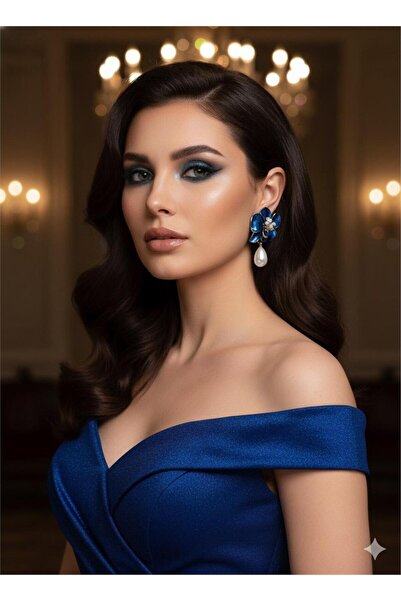 Pelin Aksesuar أقراط من اللؤلؤ اللامع باللون الأزرق الداكن