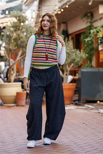 Miss Boheme Yeşil Renk Çiçek Diyarı Süveter