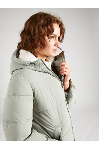 About You Women's winter jacket with hood Hellen