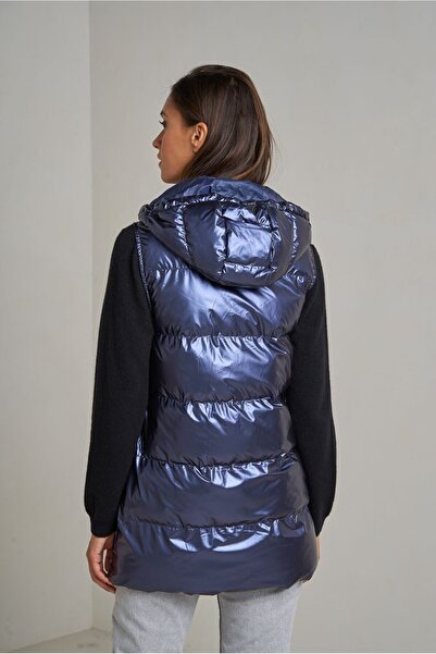 About You Navy blue metallic sleeveless midi vest, Levy