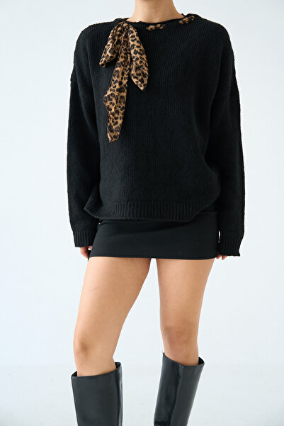 LOOSH Kadın Siyah Bisiklet Yaka Fular Detaylı Kazak