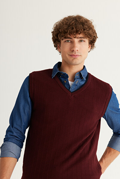 AC&Co / Altınyıldız Classics Burgundy Standard Fit Regular Cut V-Neck Cotton Knitwear Sweater