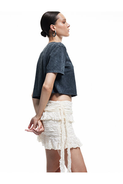 Koton Slim Fit Ruffled Lace Mini Skirt