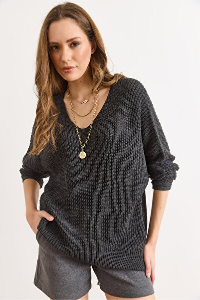 Olalook Γυναικείο πλεκτό τούνικ ανθρακί με λαιμόκοψη σε σχήμα V oversized TNK-19000081