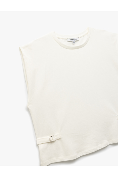 Koton Cotton Crew Neck Sleeveless T-Shirt with Accessory Detail on the Sides
