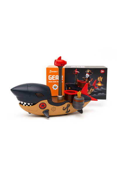 BaoBao Mecha Shark Pirate Ship – Creative Toy with Accessories, 21.5 cm