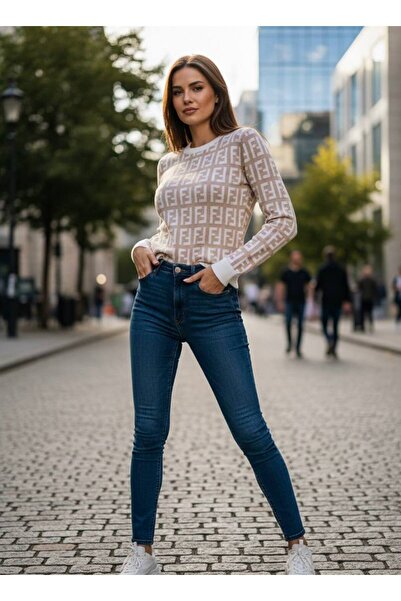 YusGos Women's Crew Neck Letter Pattern High Quality Knitwear Sweater