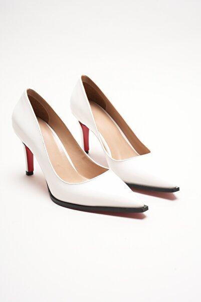 Lizzu White Patent Leather Pointed Toe Stiletto Red Sole Heeled Shoes Stylish Evening Dress Classic Daily Wear
