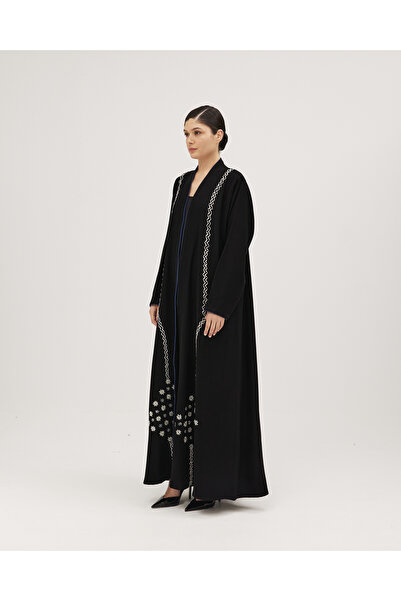 SOROSE SA عباية لف سوداء سيراميك نص كلوش بتطريز ورد وشك جانبي