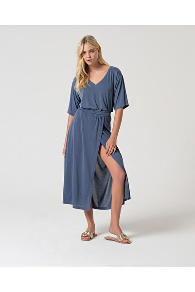 Surkana V-neck T-shirt, loose fit-Indigo -L