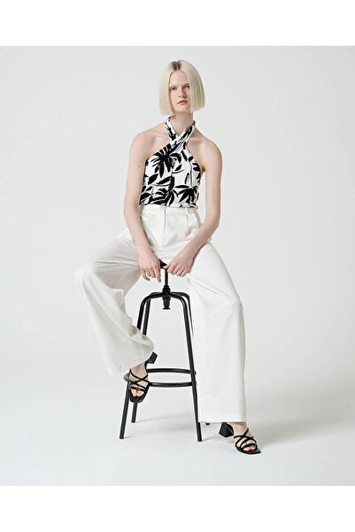 Surkana Top cu decolteu halter - Negru - L