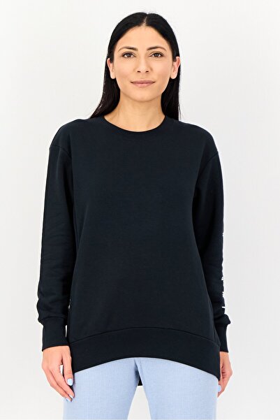 Nike Women Loose Fit Long Sleeve Training Sweatshirt, Black