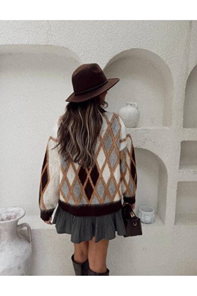 LUMİ Women's Brown Plaid Pattern Oversized Soft Textured Cardigan