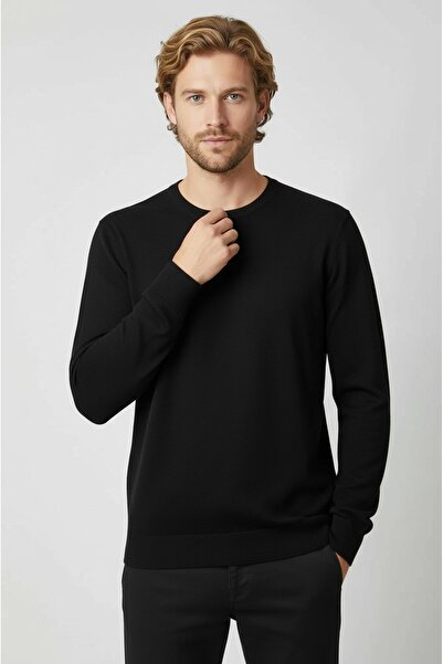 Velvarde سترة تريكو سوداء برقبة دائرية