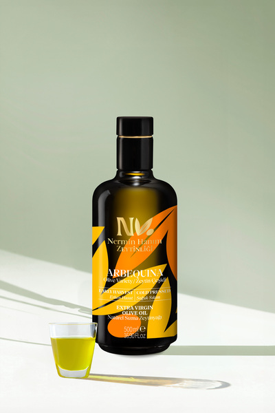 Nermin Hanım Zeytinliği Arbequina - Erken Hasat Soğuk Sızma Zeytinyağı R.(500ml)