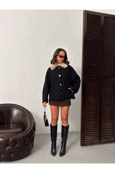 Lady Pixie Fur collar stamp coat