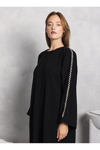 Nikias Abaya Folded Pannel Fabric Abaya With Inner Set