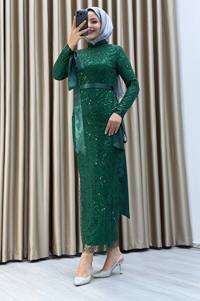 Matik Abiyem فستان ميدي مزين بالخرز والترتر من ماركة أنيلا كيرس