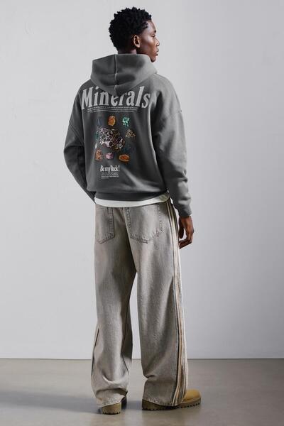 Pull & Bear Mineral graphic hoodie