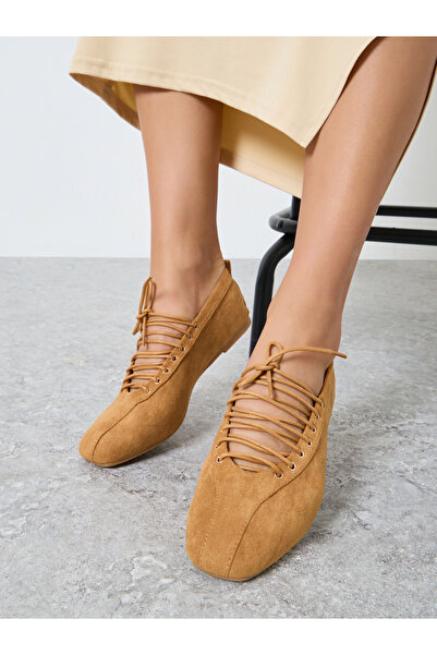 Styli Plain Lace Vamp Ballerina Shoes with Back Pull Tab