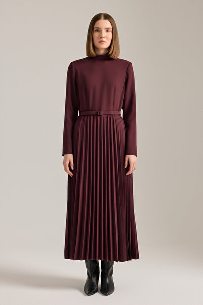 Aker Piliseli Elbise