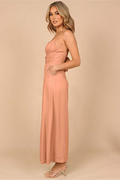 WildFashion Jumpsuit made of light and airy material, with wide-leg pants, orange M825-19