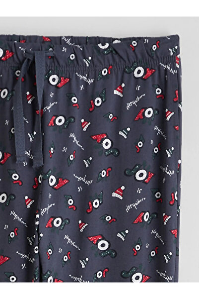 LC Waikiki Standard Mold New Year's Themed Men's Pajama Set