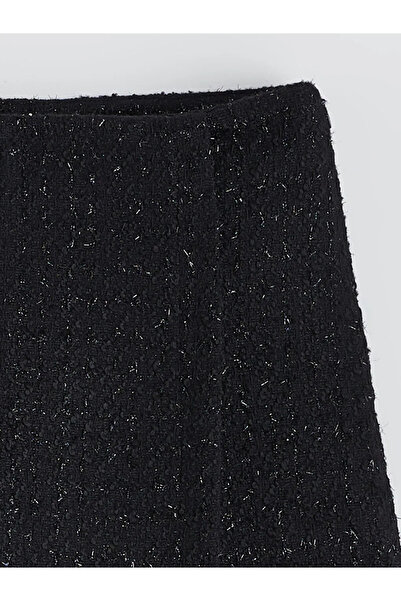 LC Waikiki Beli Fermuarlı Dokulu Tüvit Şort Etek