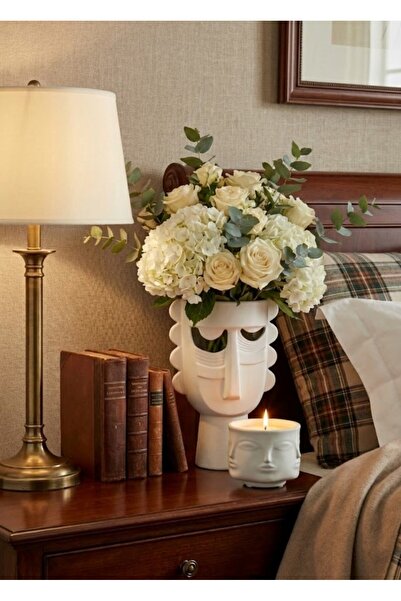 Arma House Yılbaşı Özel Hediye Seti: Sanatsal Beyaz Yüzlü Vazo ve Çok Yüzlü M...