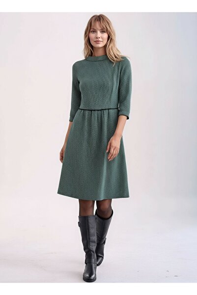 MAMAYAGA Γυναικείο φόρεμα με μακρυμάνικο γιακά με τσέπες μεγάλου μεγέθους Curve Chic