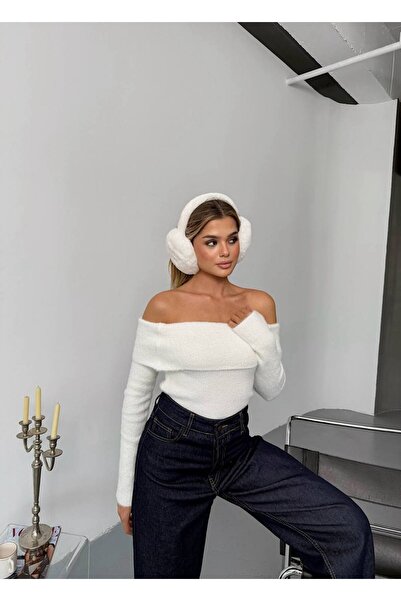 Duru Beyaz kadın madona yaka triko kazak