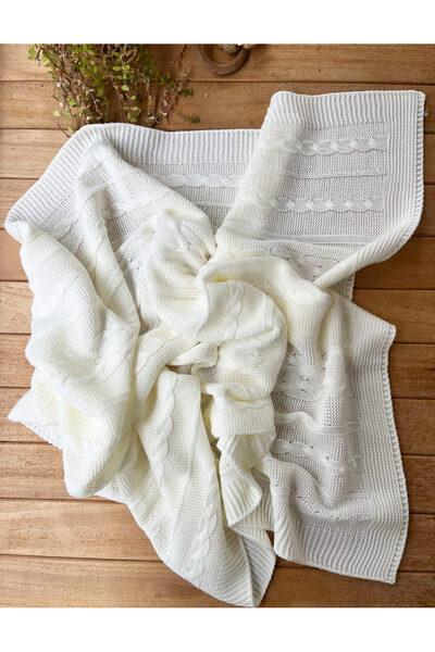 Generic Brand Knitwear Single Layer Baby Blanket Cream 90×100 Cm-Chain Patterned