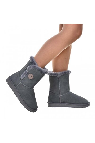 CGM Genuine leather boots with fur lining, button closure