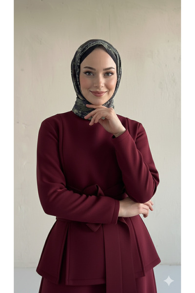 Blue Morpho Scuba Fabric Belt Detailed Skirt Set