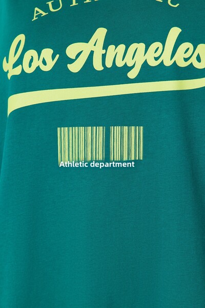 Trendyol Curve Zielona bawełniana koszulka z nadrukiem w szeroki wzór - okrągły dekolt TBBSS23AH00131