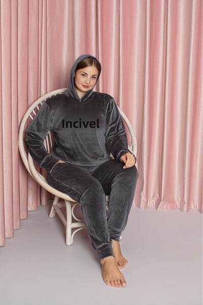Lady Dark Gray Plus Size Velvet Pajama Set