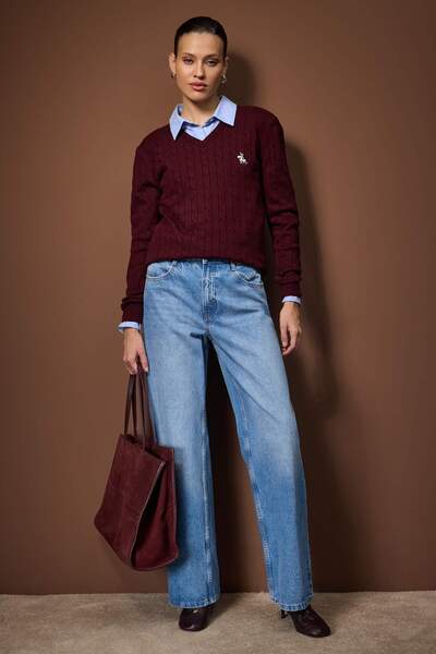 Trendyol Collection Burgundy Horse Embroidered V-Neck Hair Knitwear Sweater Twoaw26Kz00259