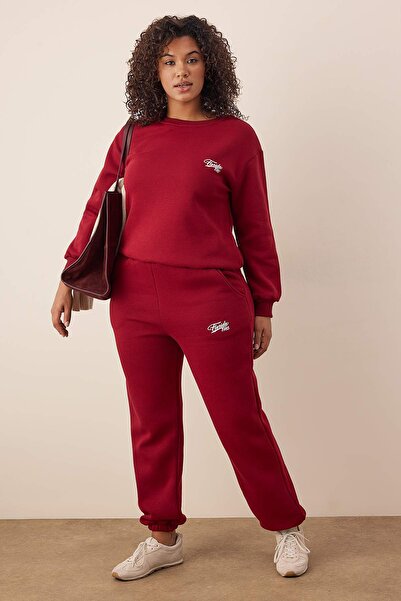 Trendyol Curve Burgundy Minimal Print Detailed Inside Fleece Large Size Tracksuit Set Tbbaw26Ts00015