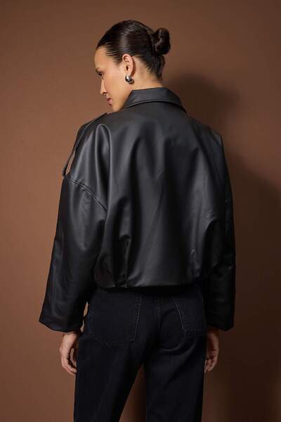 Trendyol Collection Black Regular Coat Twoaw26Mo00169