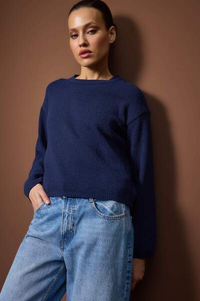 Trendyol Collection Indigo More Sustainable Cotton Wide Fit Basic Knitwear Sweater Twoaw26Kz00107