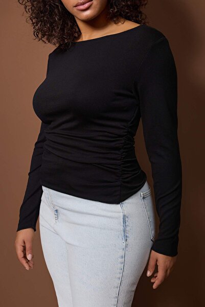 Trendyol Curve Black Straight Fitted/Bodycon Ruched Detail Stretch Knitted Blouse Tbbaw26Af00121