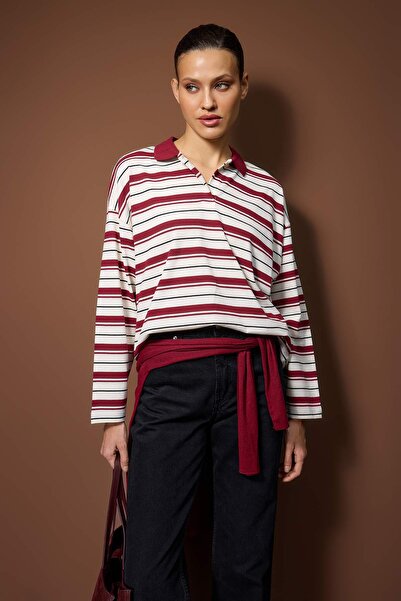 Trendyol Collection Burgundy Striped Polo Neck Oversize/Wide Fit Knitted Sweatshirt Twoaw26Sw00051