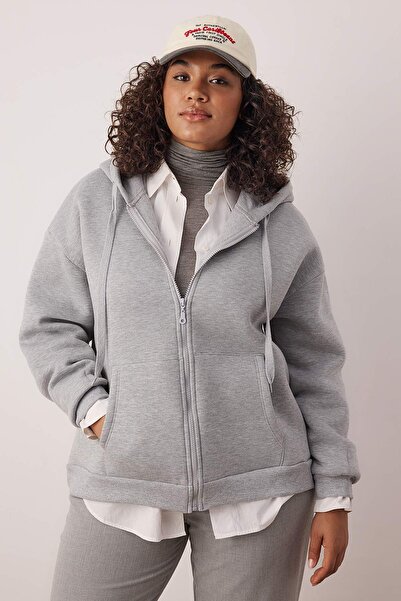 Trendyol Curve Gray Melange Hooded Fleece Inside Zippered Front Plus Size Knitted Sweatshirt Tbbaw25Ao00027